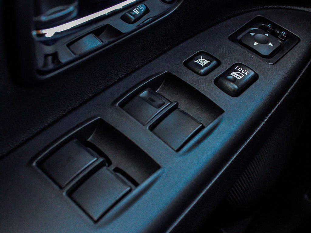 2025 Mitsubishi Outlander Sport ES - Photo 9