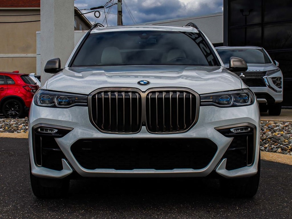 Used 2022 BMW X7 M50i with VIN 5UXCX6C03N9L18445 for sale in Pleasantville, NJ