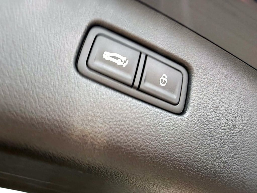 2026 GENESIS GV80 Standard - Photo 8