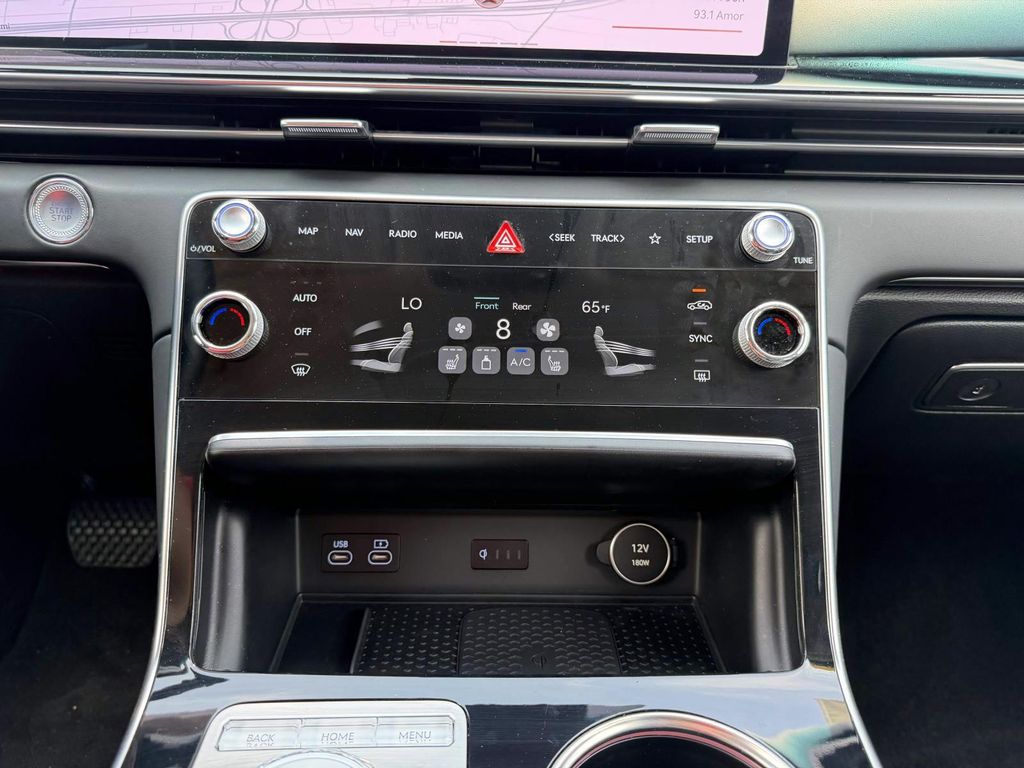 2026 GENESIS GV80 Standard - Photo 22
