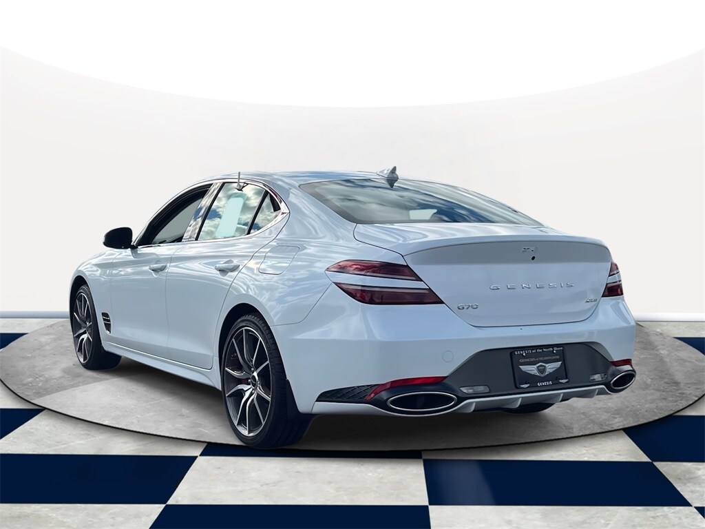 2025 Genesis G70 2.5T photo 3