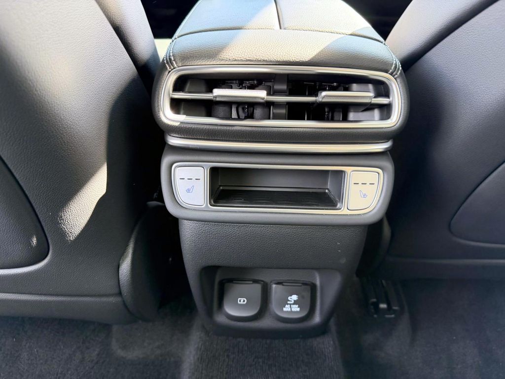 2025 GENESIS GV80 Advanced - Photo 23