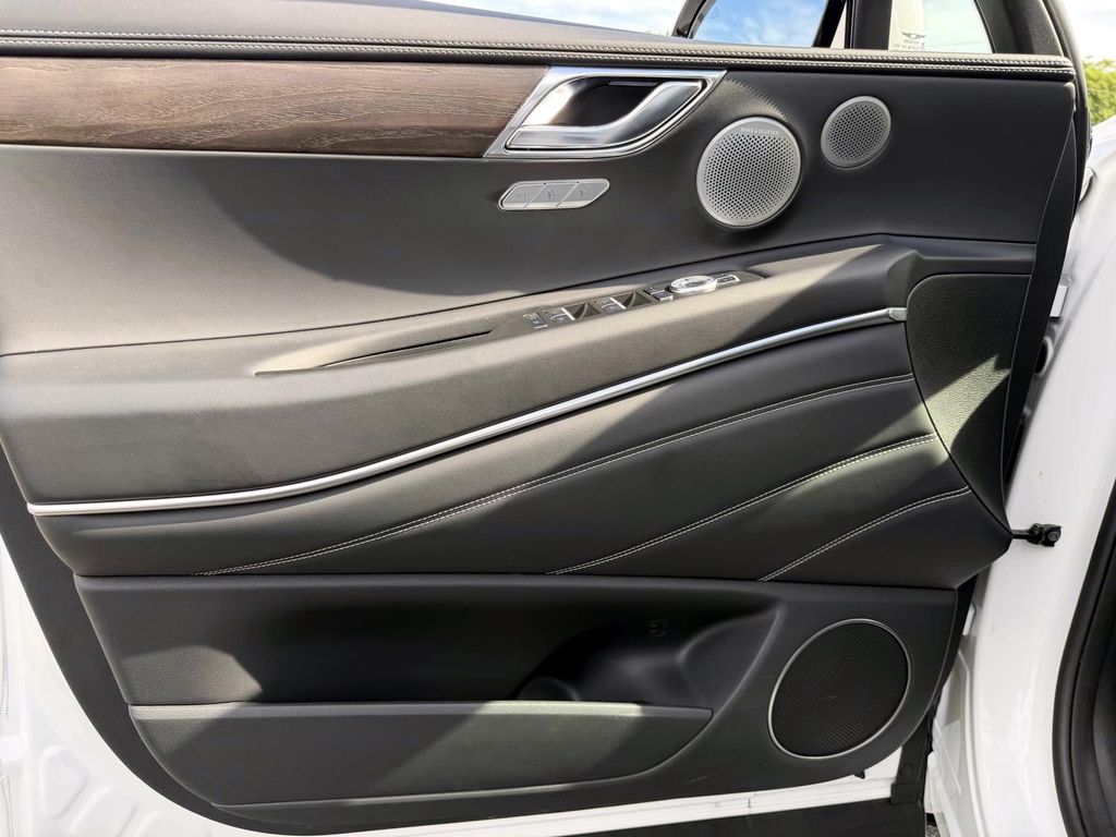 2025 GENESIS GV80 Advanced - Photo 26