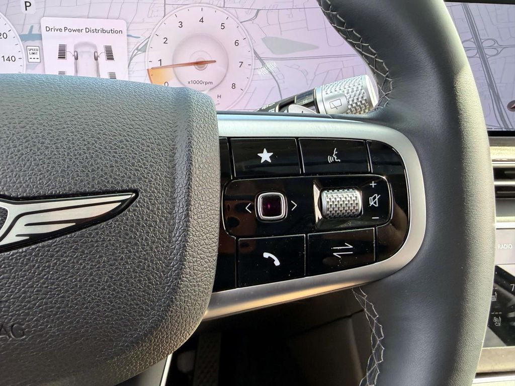 2025 GENESIS GV80 Advanced - Photo 36