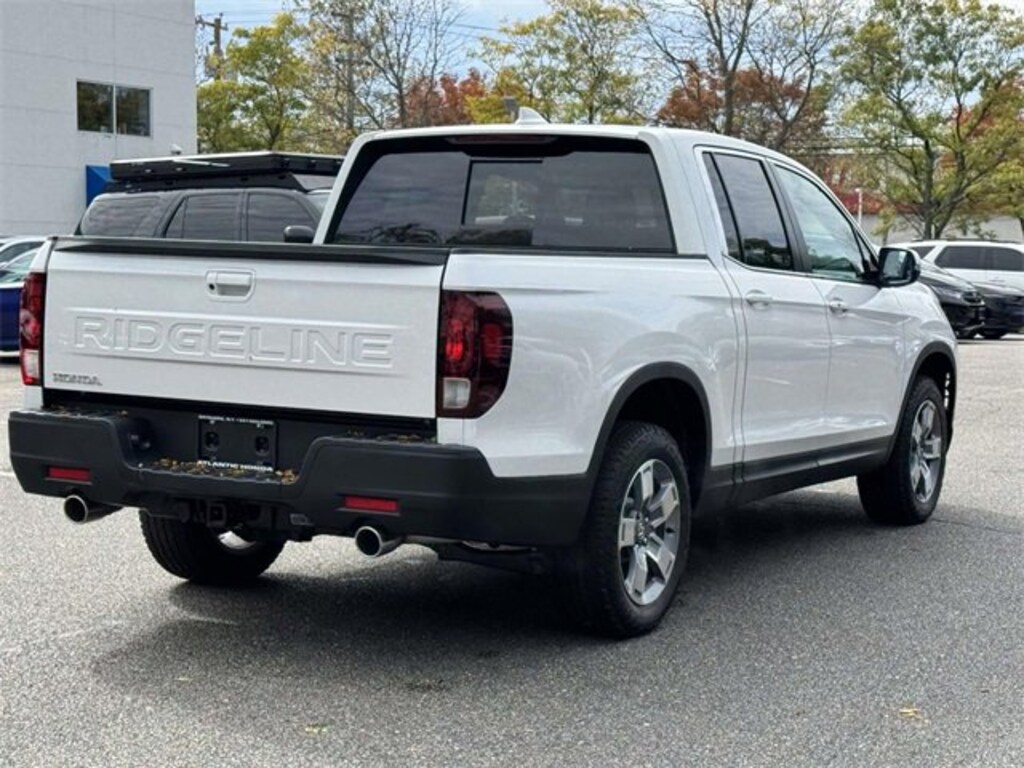 New 2025 Honda Ridgeline RTL Truck Crew Cab