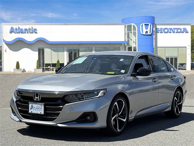 Certified 2022 Honda Accord Sport SE with VIN 1HGCV1F43NA039084 for sale in Hicksville, NY