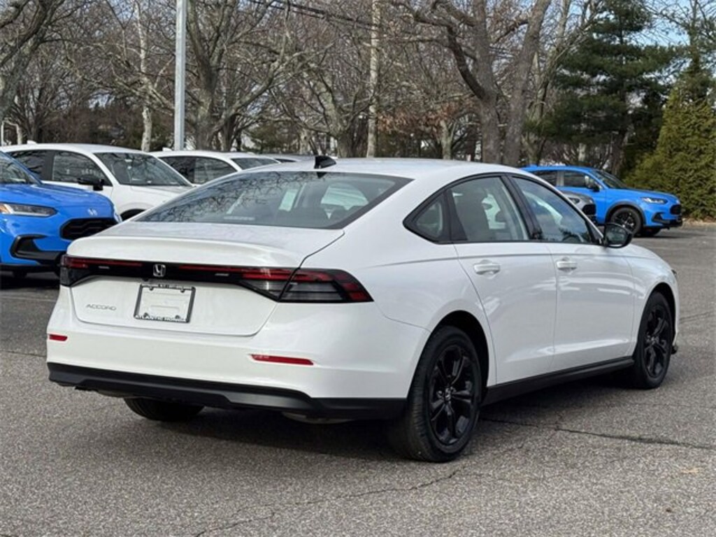New 2025 Honda Accord SE Sedan