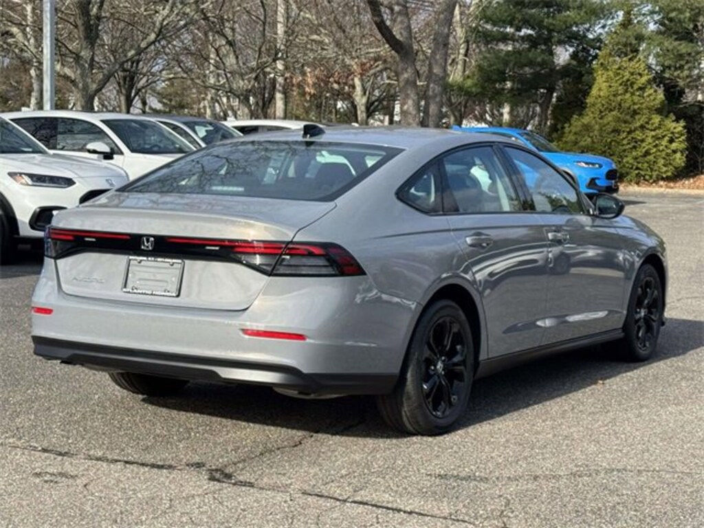 New 2025 Honda Accord SE Sedan
