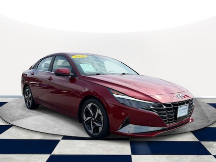 2023 Hyundai Elantra Limited Sedan