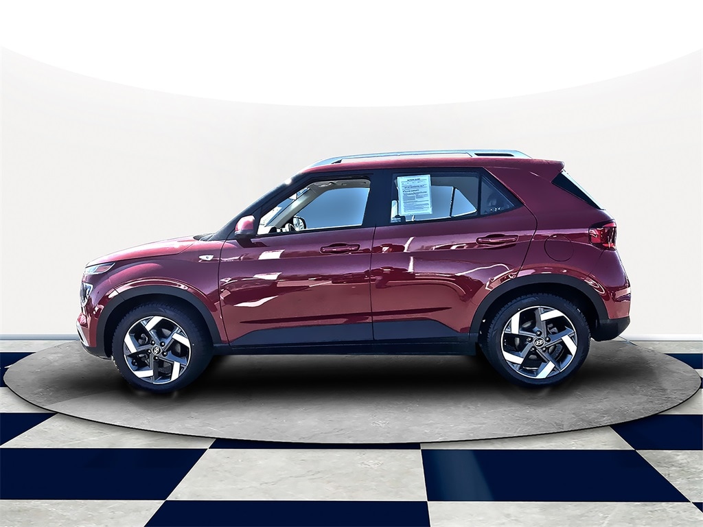 Certified 2022 Hyundai Venue SEL with VIN KMHRC8A3XNU194232 for sale in Hicksville, NY
