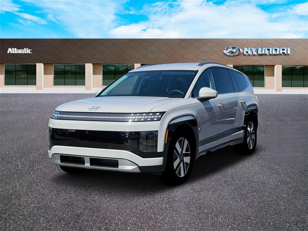 2026 Hyundai IONIQ 9 SEL's photo