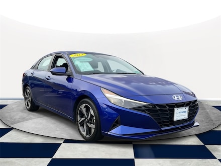 2023 Hyundai Elantra SEL Sedan