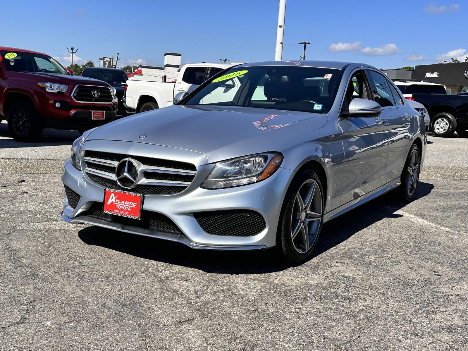 Used 2016 Mercedes-Benz C-Class C300 with VIN 55SWF4KB9GU103295 for sale in West Islip, NY