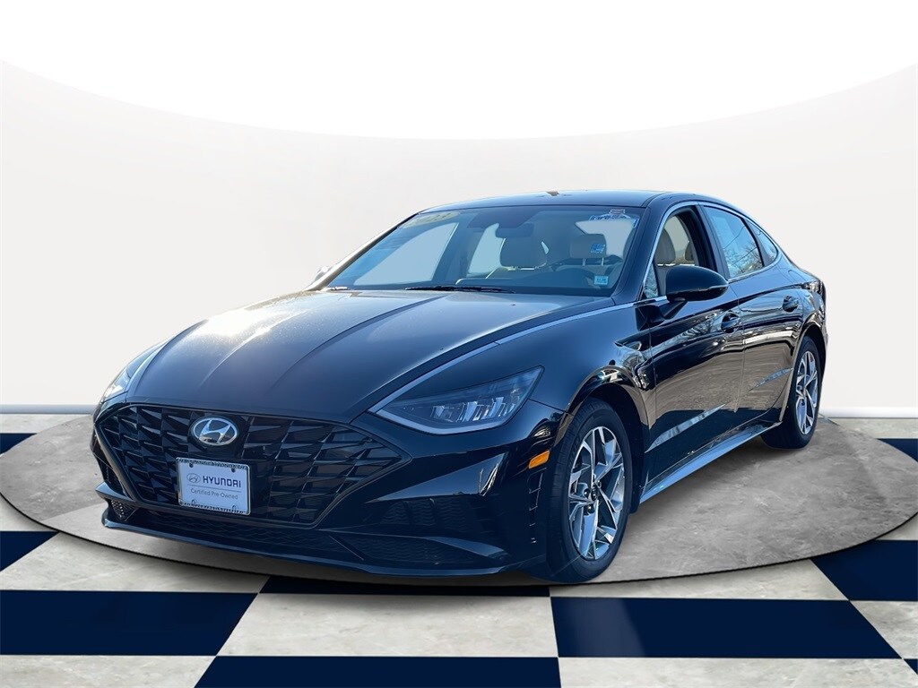 2023 Hyundai Sonata SEL photo 2