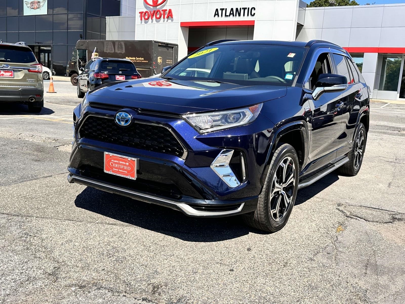 Certified 2021 Toyota RAV4 XSE with VIN JTMEB3FV7MD047402 for sale in West Islip, NY