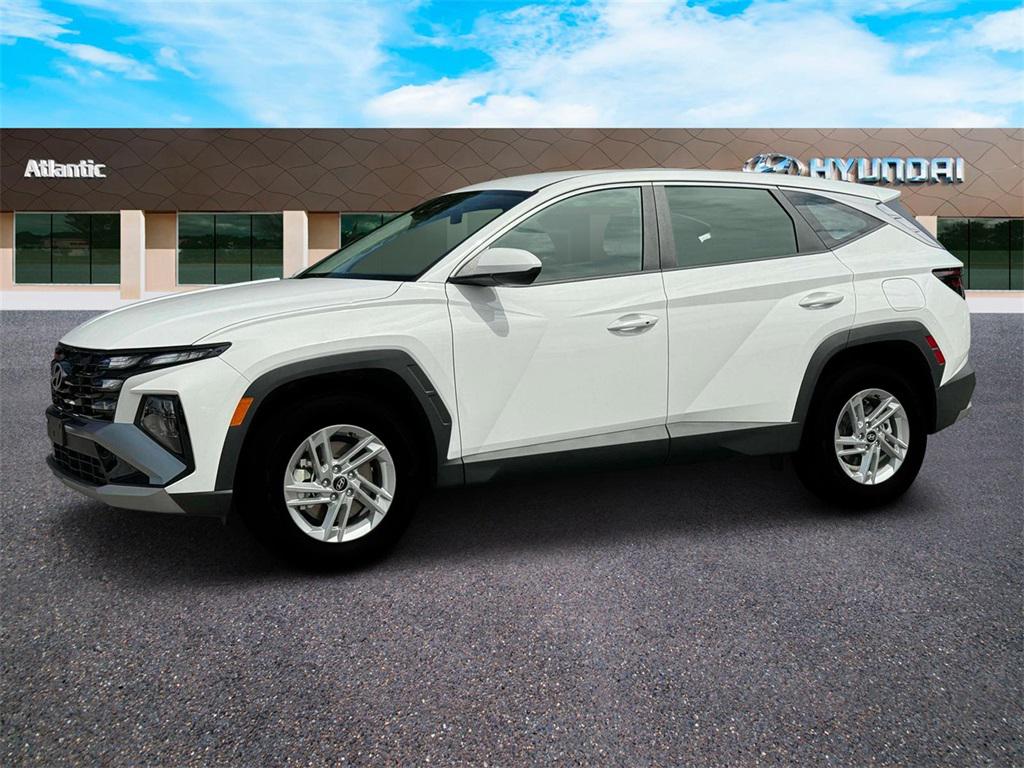 2025 Hyundai Tucson SE photo 2