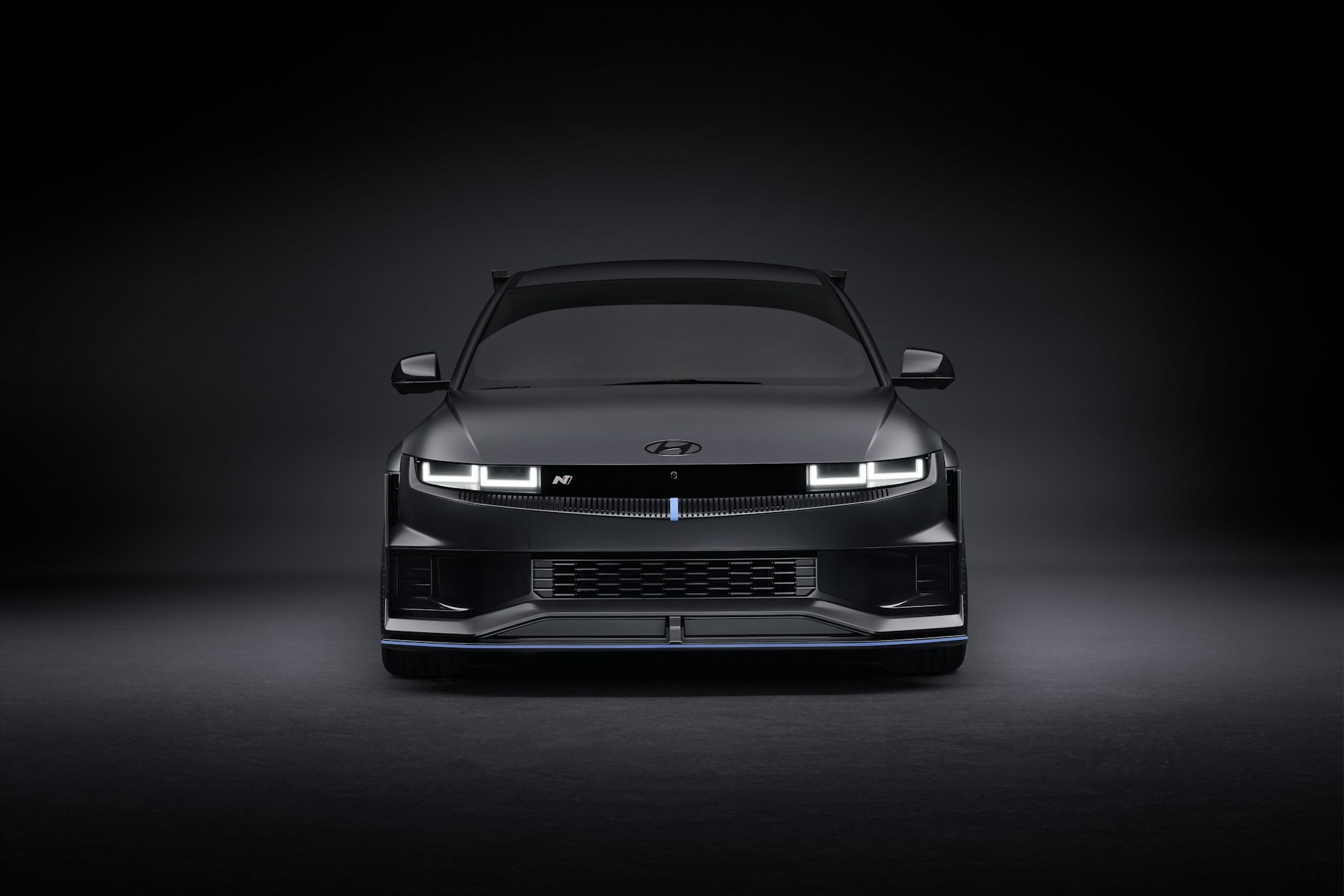 hyundai-motor-group-yXT2M5dsm3E-unsplash.jpg