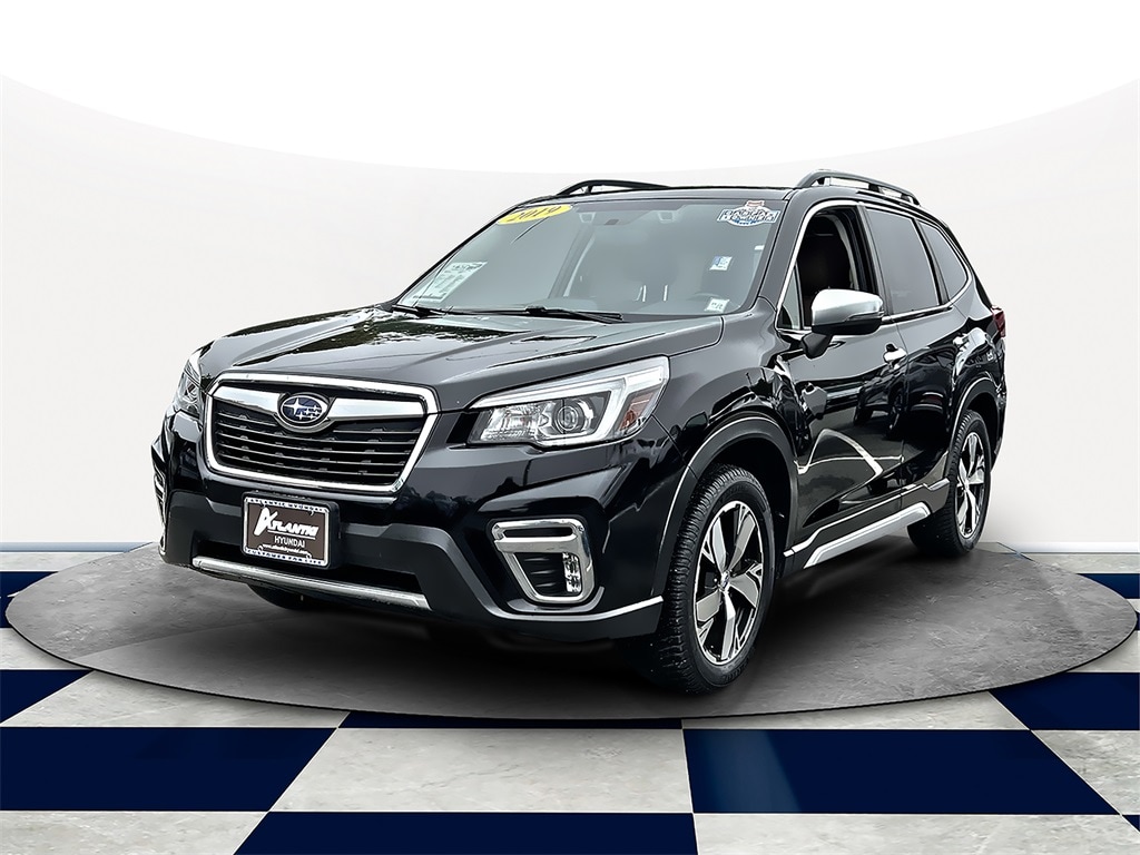 Used 2019 Subaru Forester Touring with VIN JF2SKAWC2KH503965 for sale in West Islip, NY