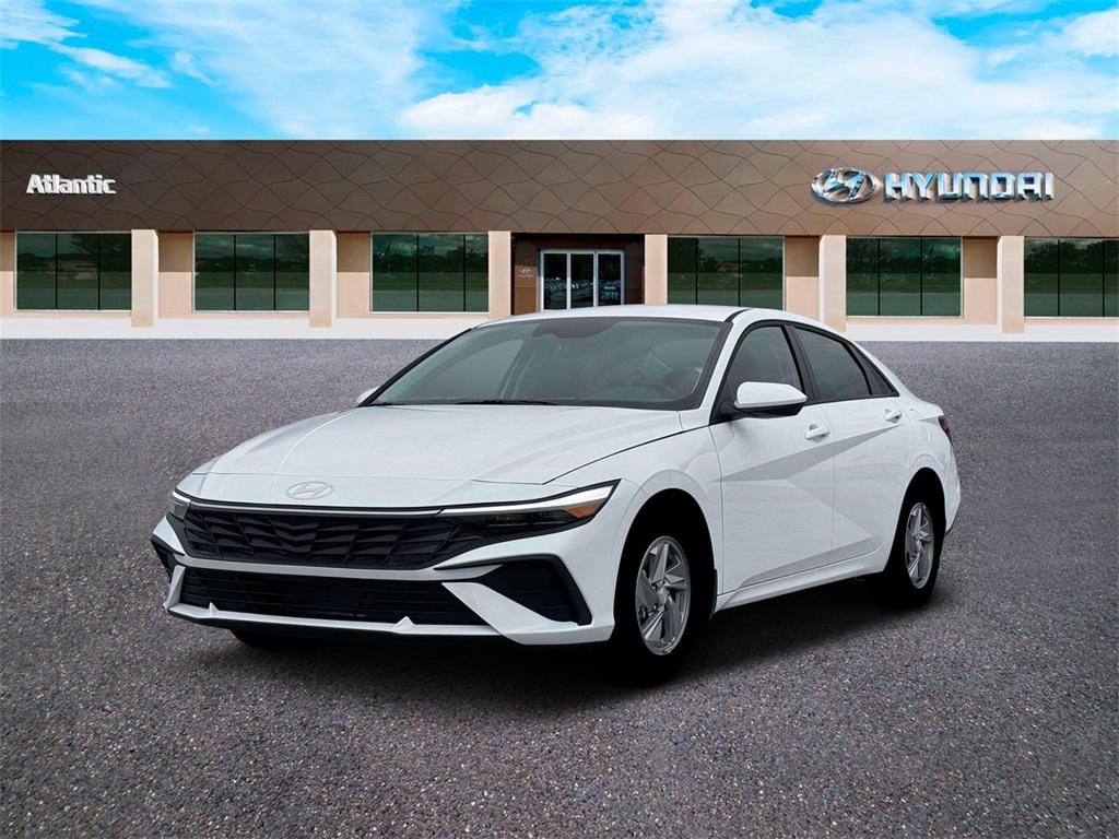 New 2026 Hyundai Elantra SE Sedan