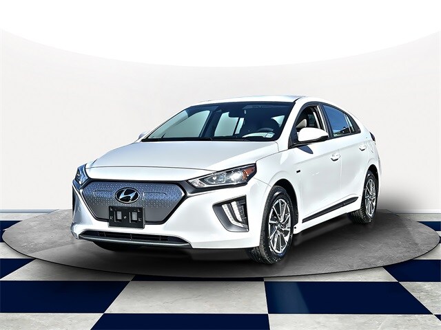 Certified 2020 Hyundai IONIQ SE with VIN KMHC75LJ4LU070376 for sale in West Islip, NY