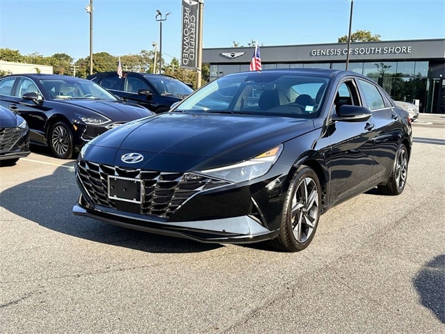 Certified 2022 Hyundai Elantra SEL with VIN 5NPLN4AG7NH056657 for sale in West Islip, NY