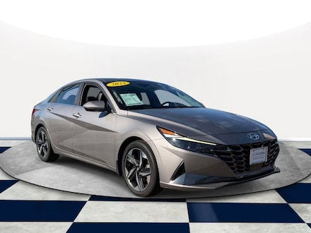 2023 Hyundai Elantra Limited Sedan
