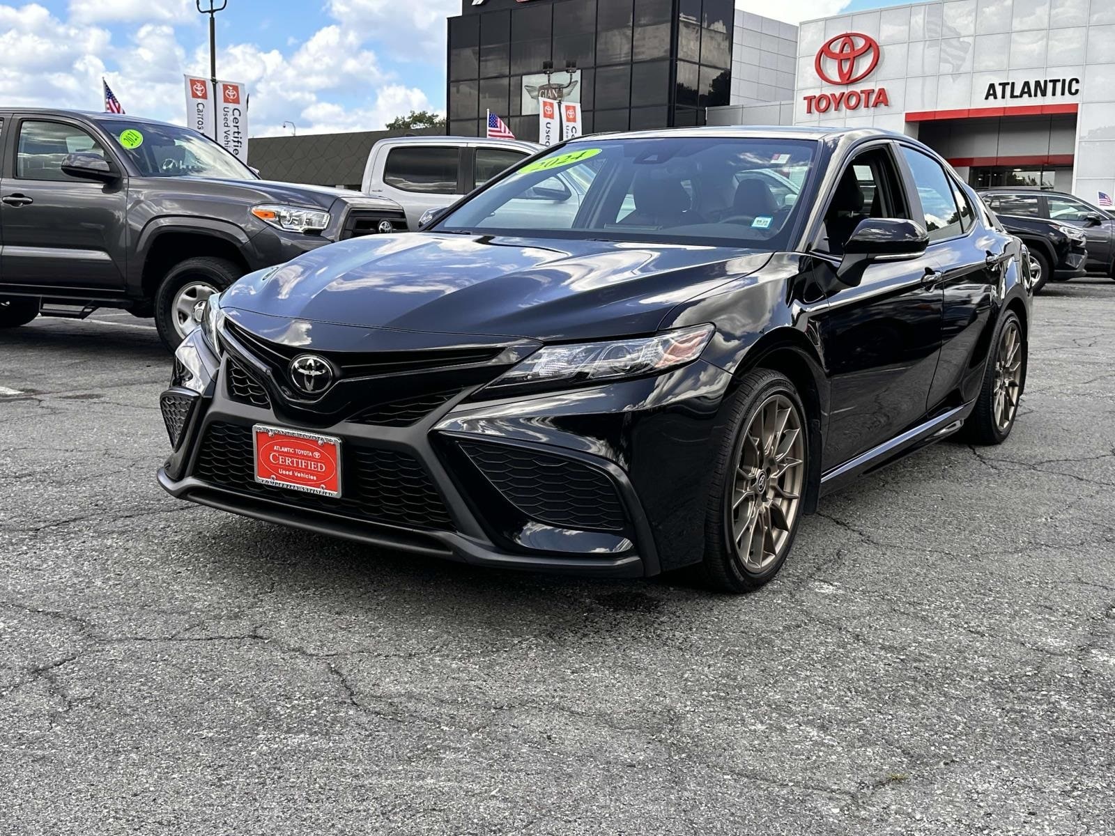 Certified 2024 Toyota Camry SE Nightshade with VIN 4T1T11BK1RU115576 for sale in West Islip, NY