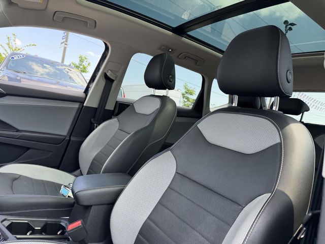 2022 Volkswagen Taos SEL - Photo 10