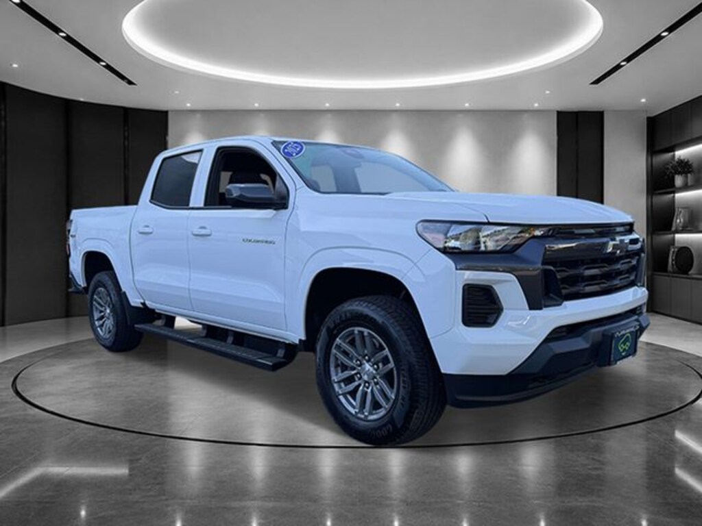 Certified 2025 Chevrolet Colorado LT Truck
