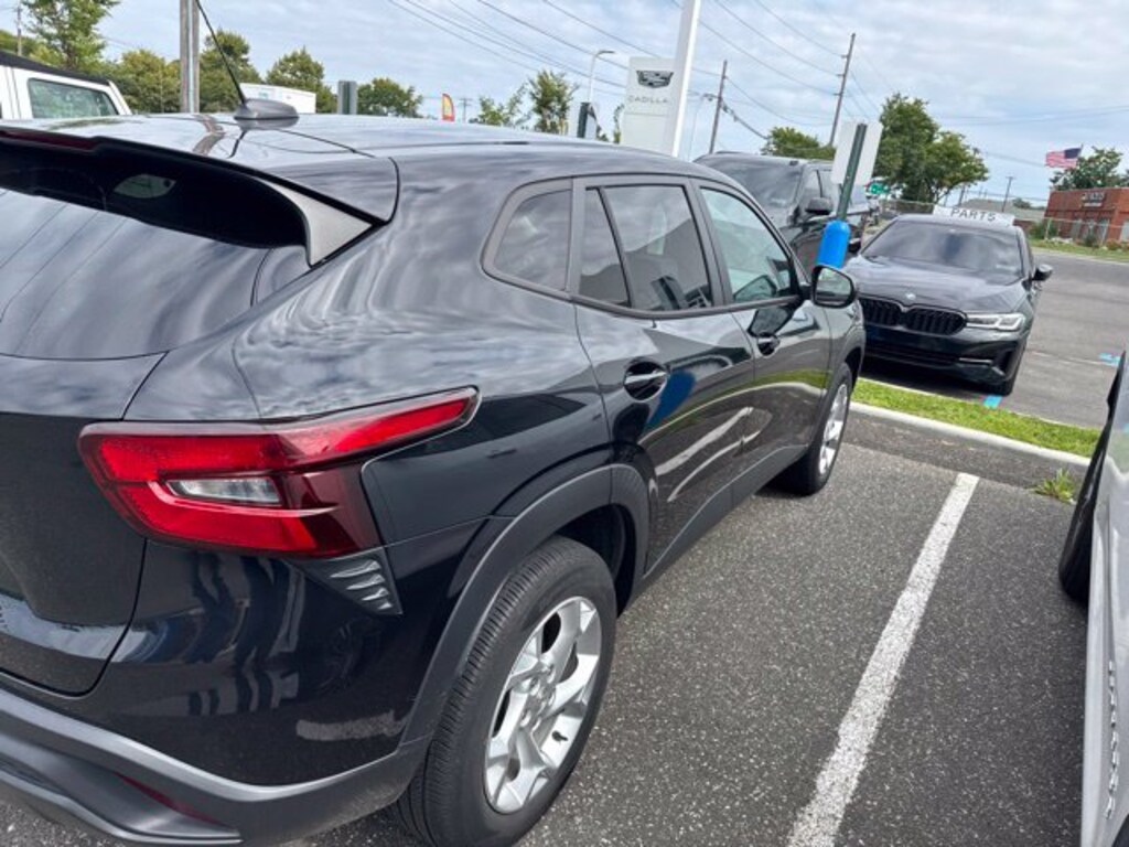 Certified 2024 Chevrolet Trax LS SUV