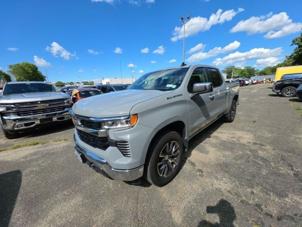 Used 2024 Chevrolet Silverado 1500 LT Truck