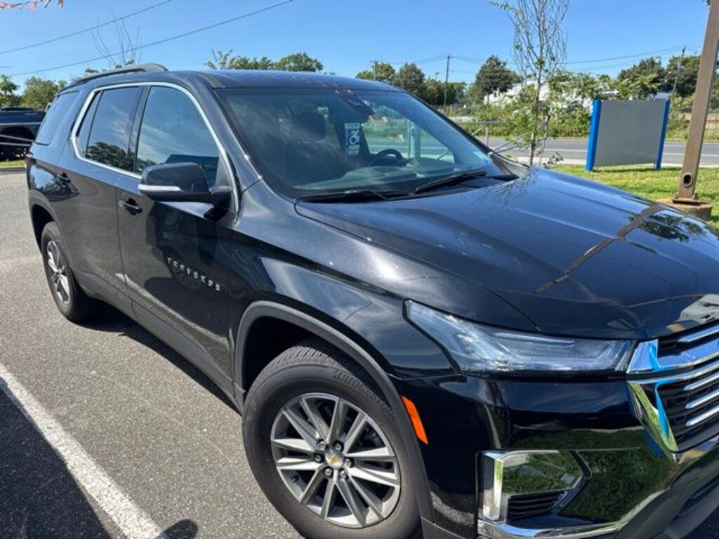 Certified 2023 Chevrolet Traverse LT SUV