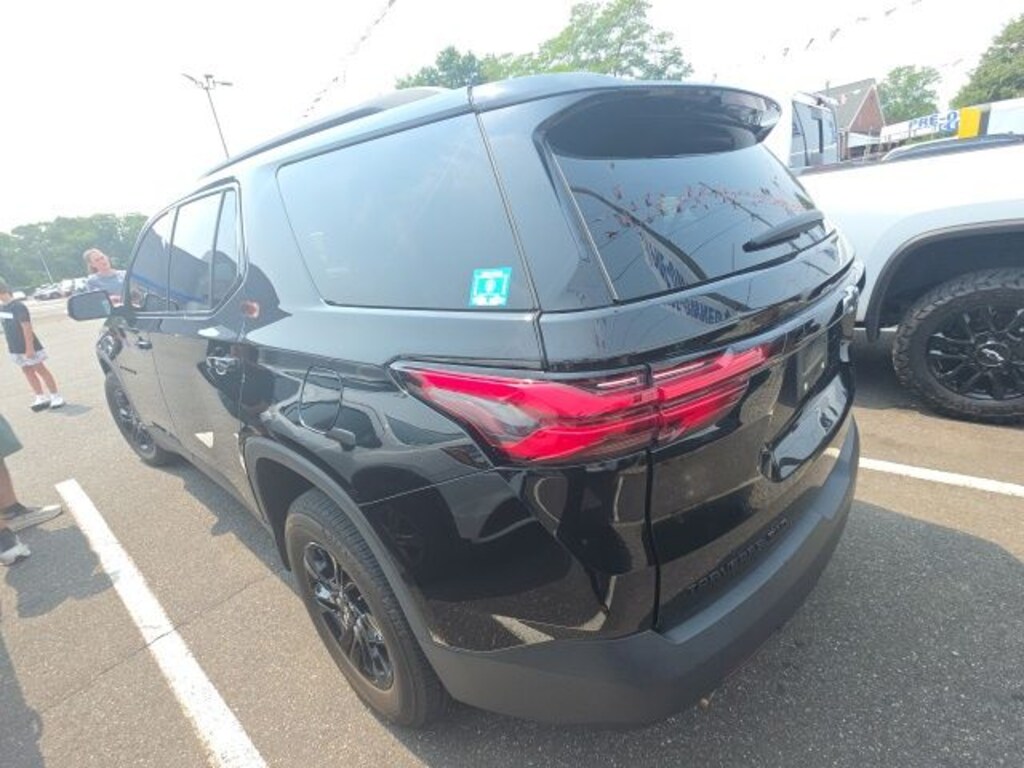 Certified 2023 Chevrolet Traverse LT Leather SUV
