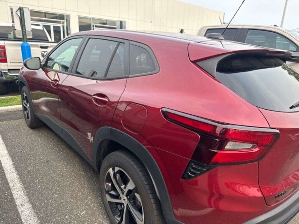 Certified 2024 Chevrolet Trax 1RS SUV