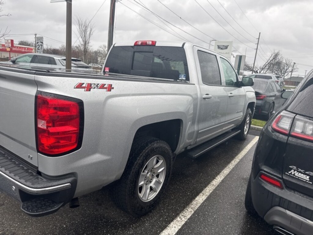 Used 2018 Chevrolet Silverado 1500 LT Truck