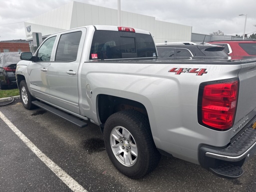 Used 2018 Chevrolet Silverado 1500 LT Truck