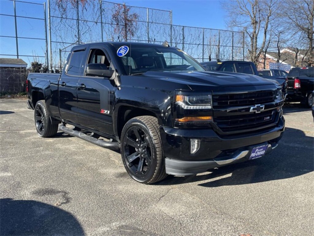Used 2017 Chevrolet Silverado 1500 LT Truck