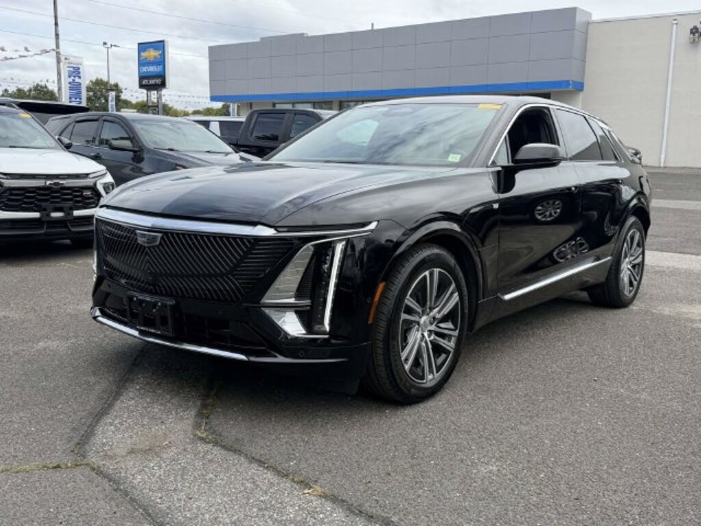 Certified 2024 Cadillac Lyriq Luxury SUV