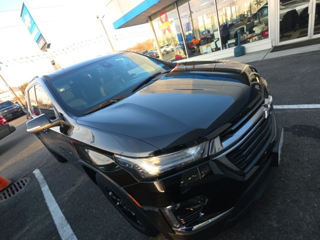 Certified 2023 Chevrolet Traverse LT Leather SUV