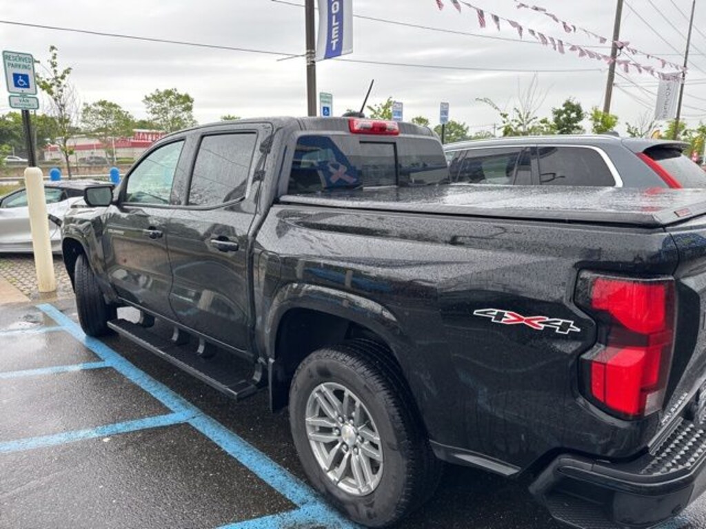 Certified 2025 Chevrolet Colorado LT Truck