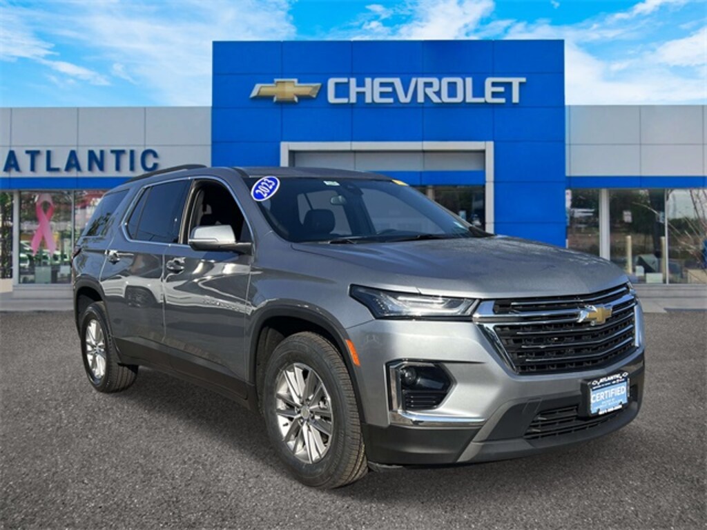 Certified 2023 Chevrolet Traverse LT Leather SUV
