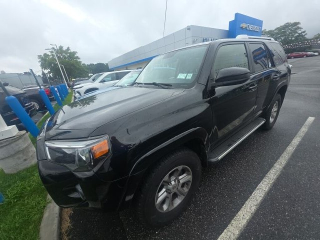 Certified 2018 Toyota 4Runner SR5 SUV