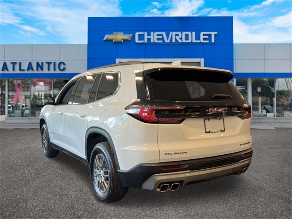 Certified 2025 GMC Acadia Elevation SUV