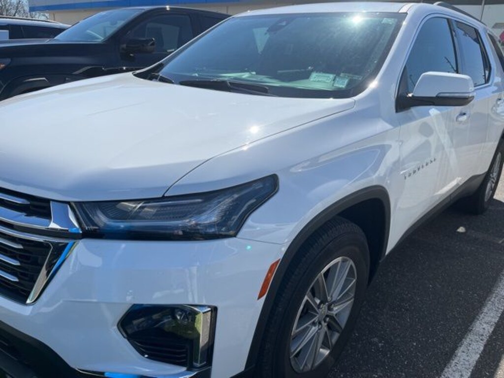 Certified 2023 Chevrolet Traverse LT SUV