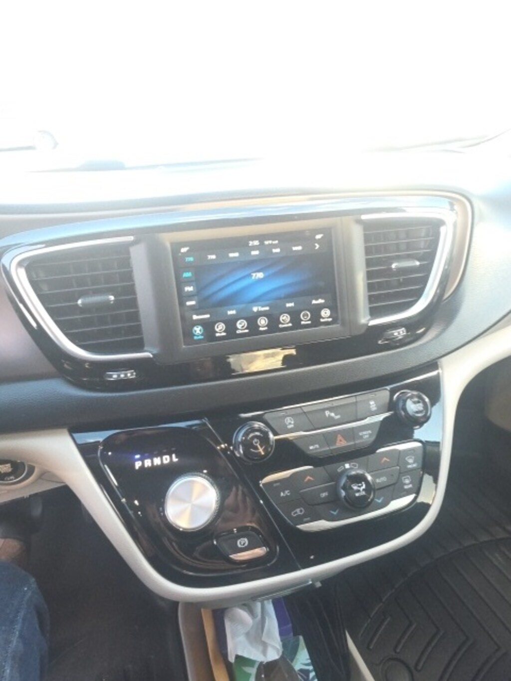 Used 2019 Chrysler Pacifica Touring L Minivan/Van