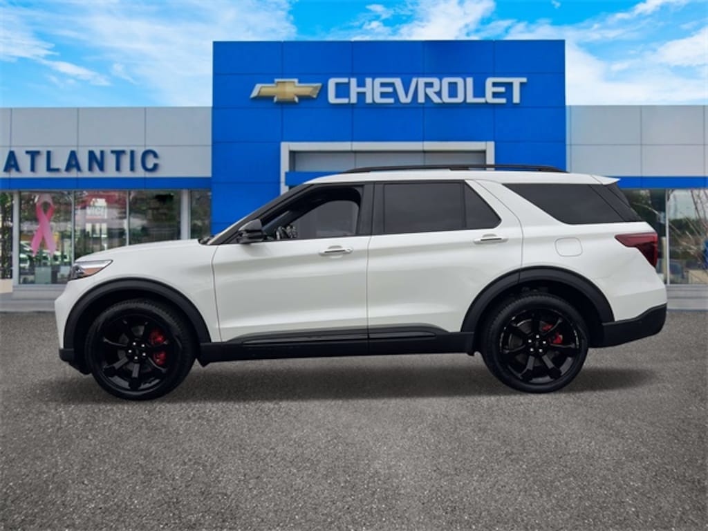 Used 2024 Ford Explorer ST SUV