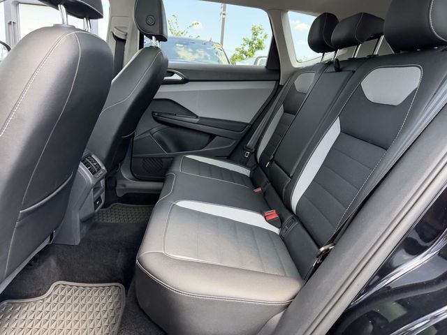 2022 Volkswagen Taos SEL - Photo 13