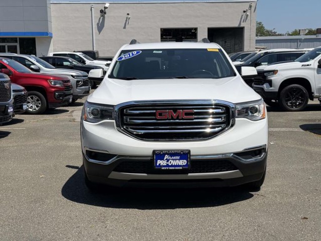Used 2019 GMC Acadia SLE-2 SUV