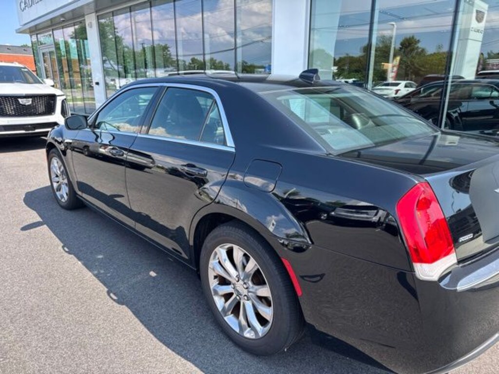 Certified 2018 Chrysler 300 Touring Sedan