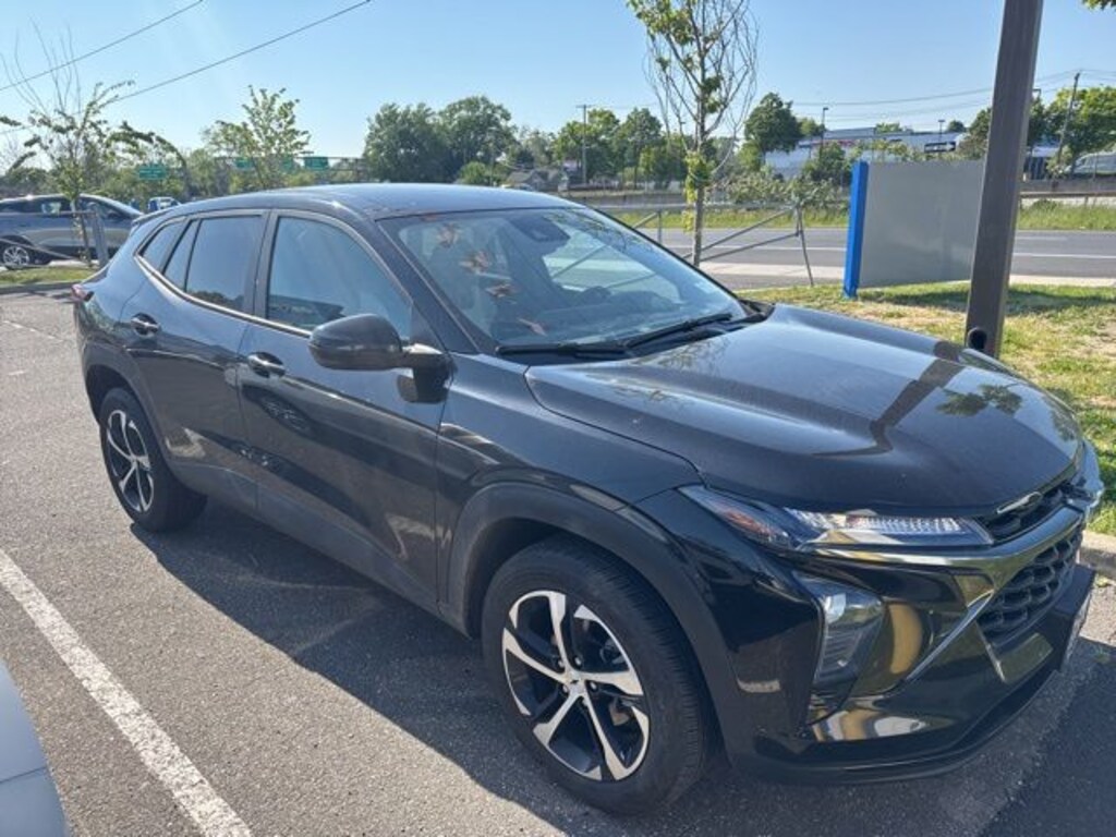 Certified 2024 Chevrolet Trax 1RS SUV